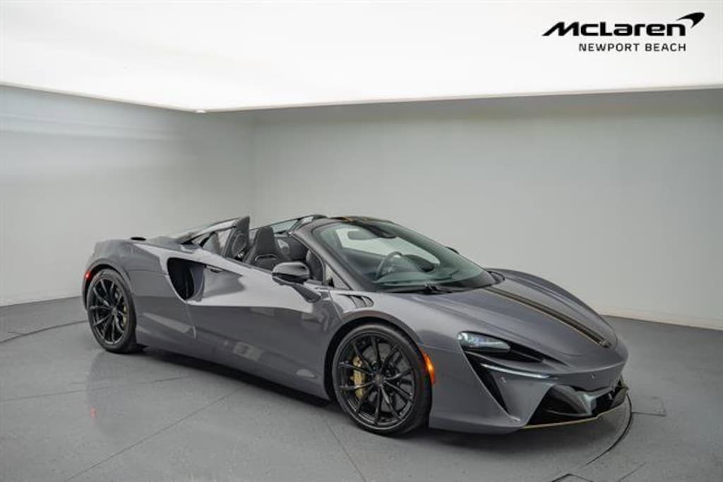 Used 2025 McLaren Artura Coupe