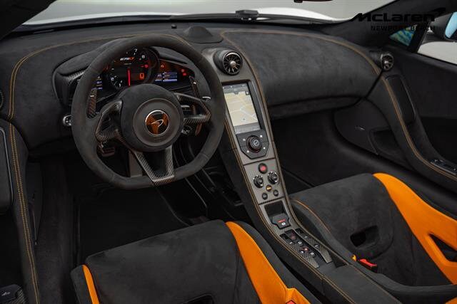 2016 Mclaren 675LT Spider photo 3