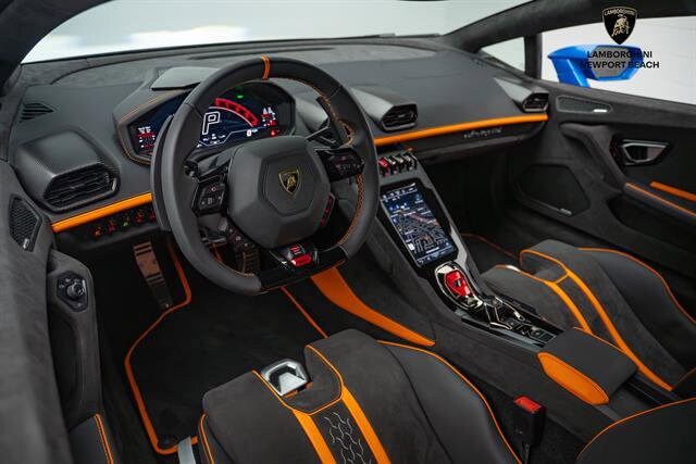 2024 Lamborghini Huracan Tecnica photo 2