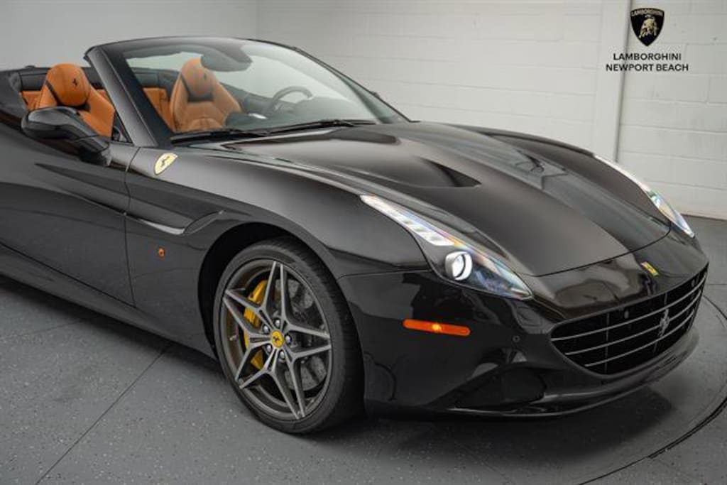 Used 2015 Ferrari California <BLANK> Convertible