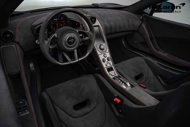 2016 Mclaren 675LT Spider photo 2