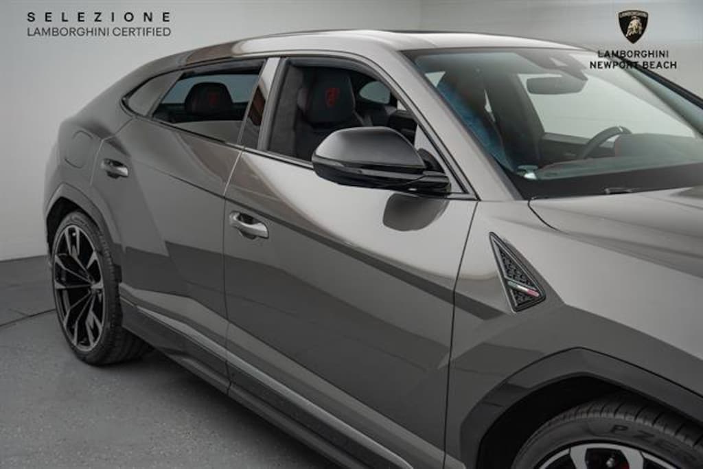 Certified 2021 Lamborghini Urus SUV