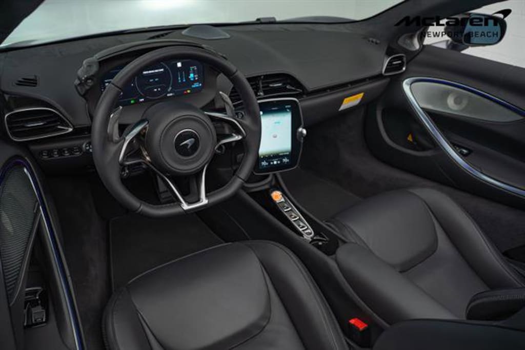 Used 2025 McLaren Artura Coupe