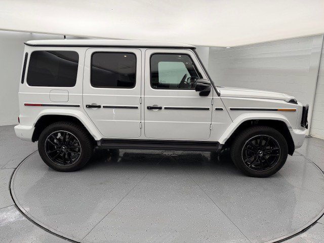 2025 Mercedes Benz G 550 photo 4