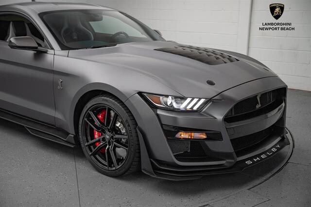 2022 Ford Mustang Shelby GT500 photo 2