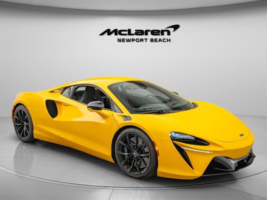 Used 2024 McLaren Artura Coupe