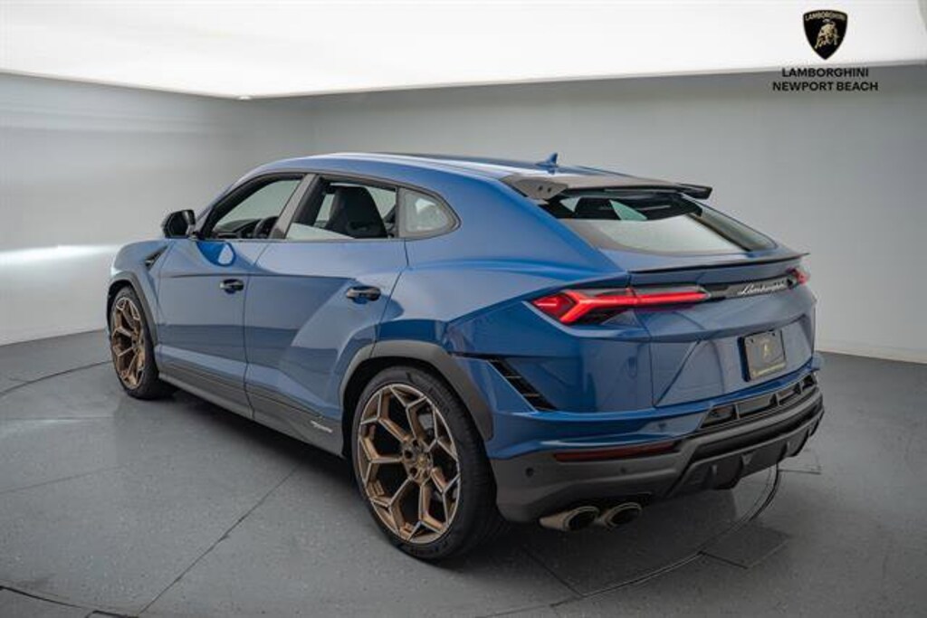 Used 2024 Lamborghini SUV