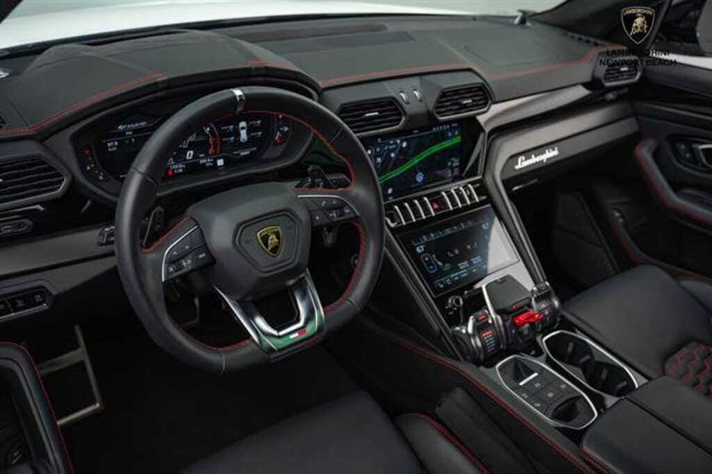 Used 2022 Lamborghini Urus SUV