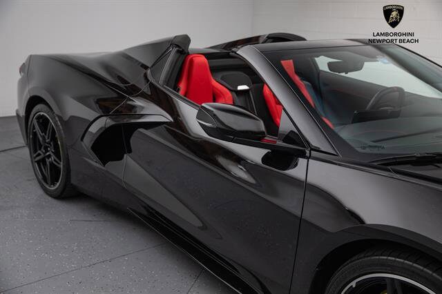 2021 Chevrolet Corvette Stingray 1LT Convertible photo 3