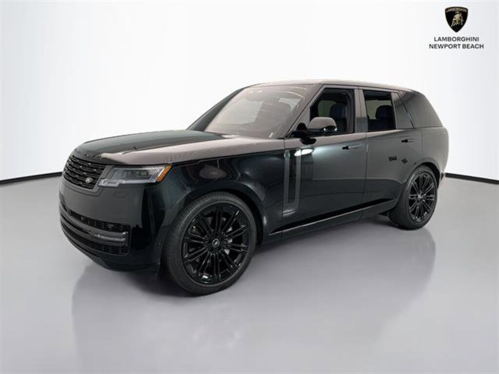 Used 2025 Land Rover Range Rover P400 SE SUV
