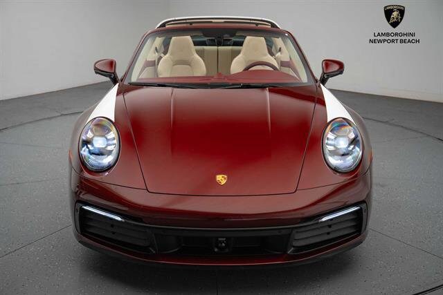 2021 Porsche 911 Targa GTS 4S photo 3