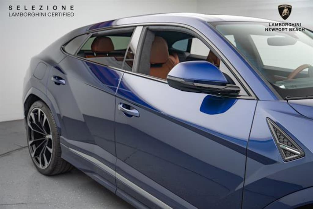 Certified 2021 Lamborghini Urus SUV