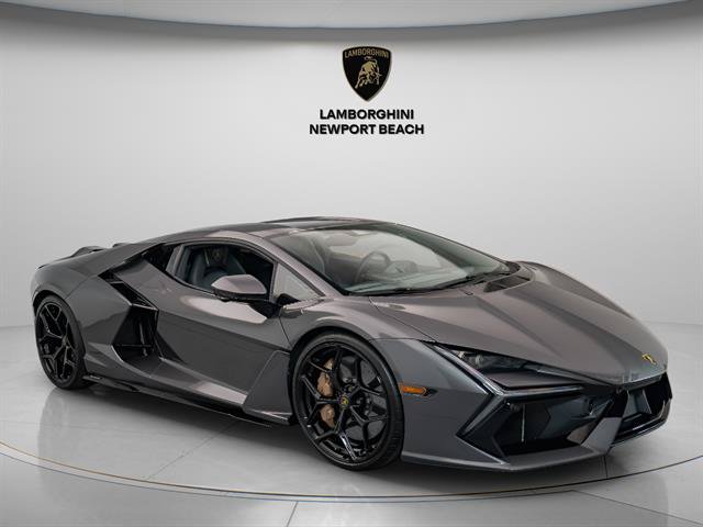  Lamborghini Revuelto