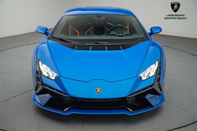 2024 Lamborghini Huracan Tecnica photo 3