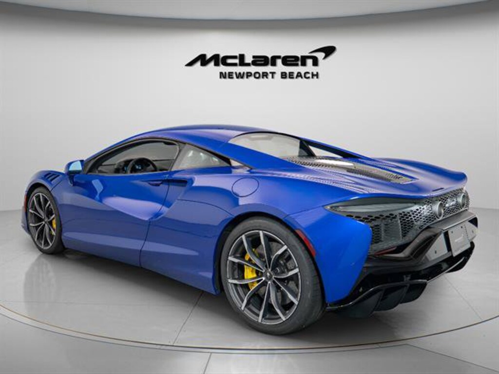 Used 2024 McLaren Artura Coupe