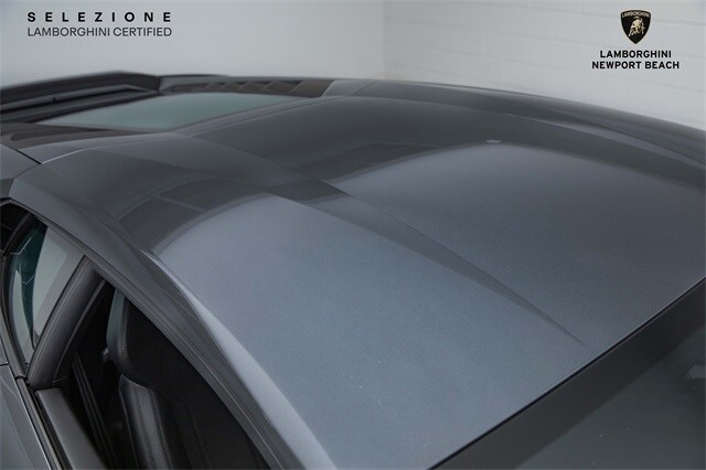 2020 Lamborghini Huracan Evo Coupe photo 4