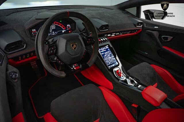 2024 Lamborghini Huracan Tecnica photo 2