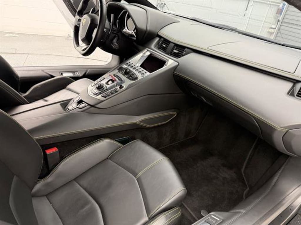Used 2014 Lamborghini Aventador Coupe