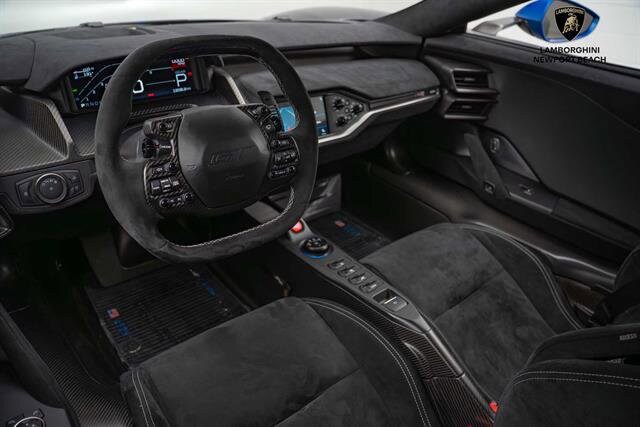 2019 Ford GT photo 2