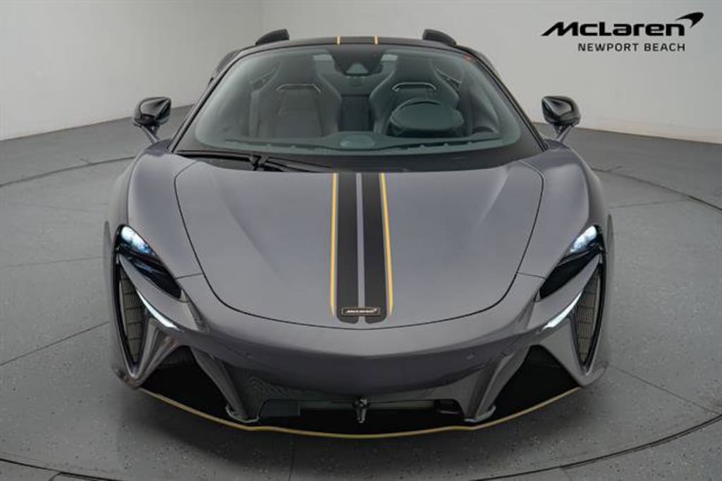Used 2025 McLaren Artura Coupe