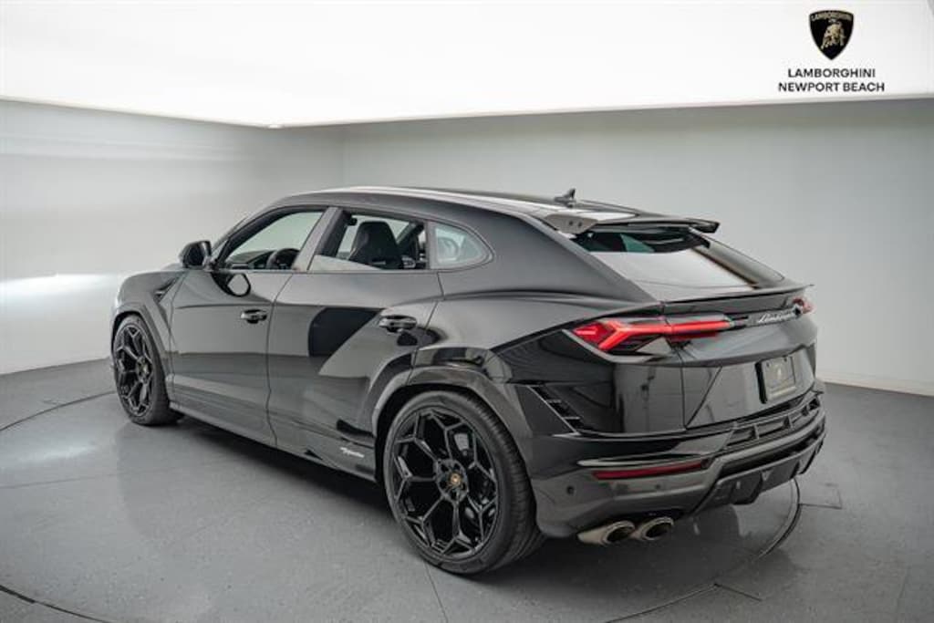 Used 2024 Lamborghini SUV