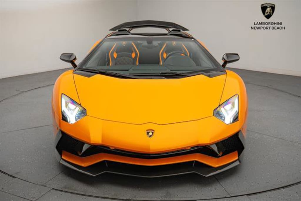 Used 2018 Lamborghini Aventador S Roadster