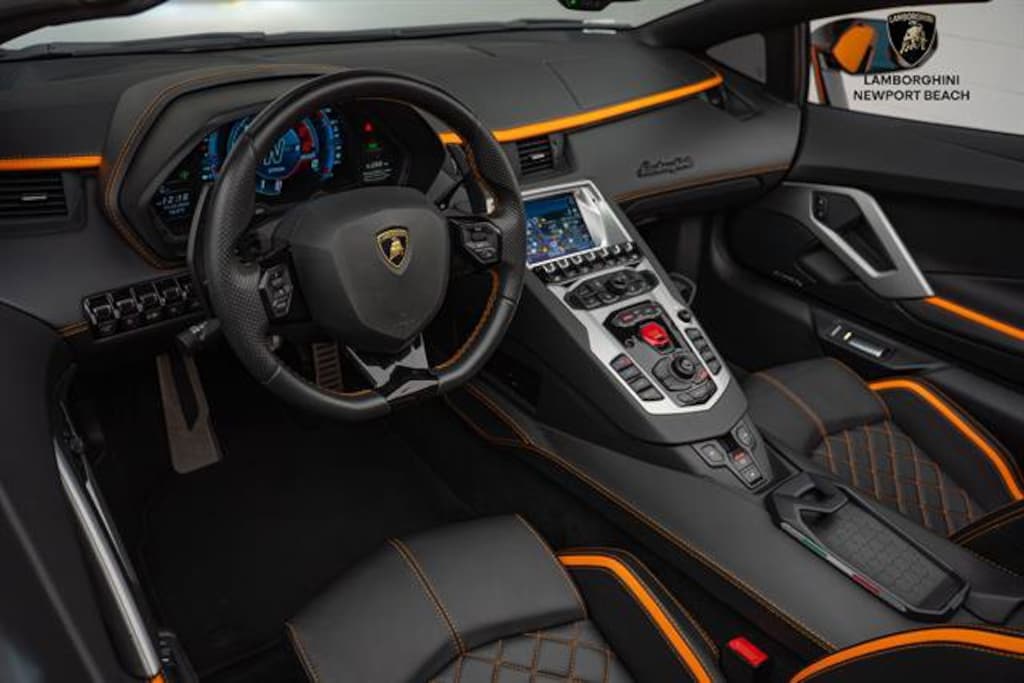 Used 2018 Lamborghini Aventador S Roadster