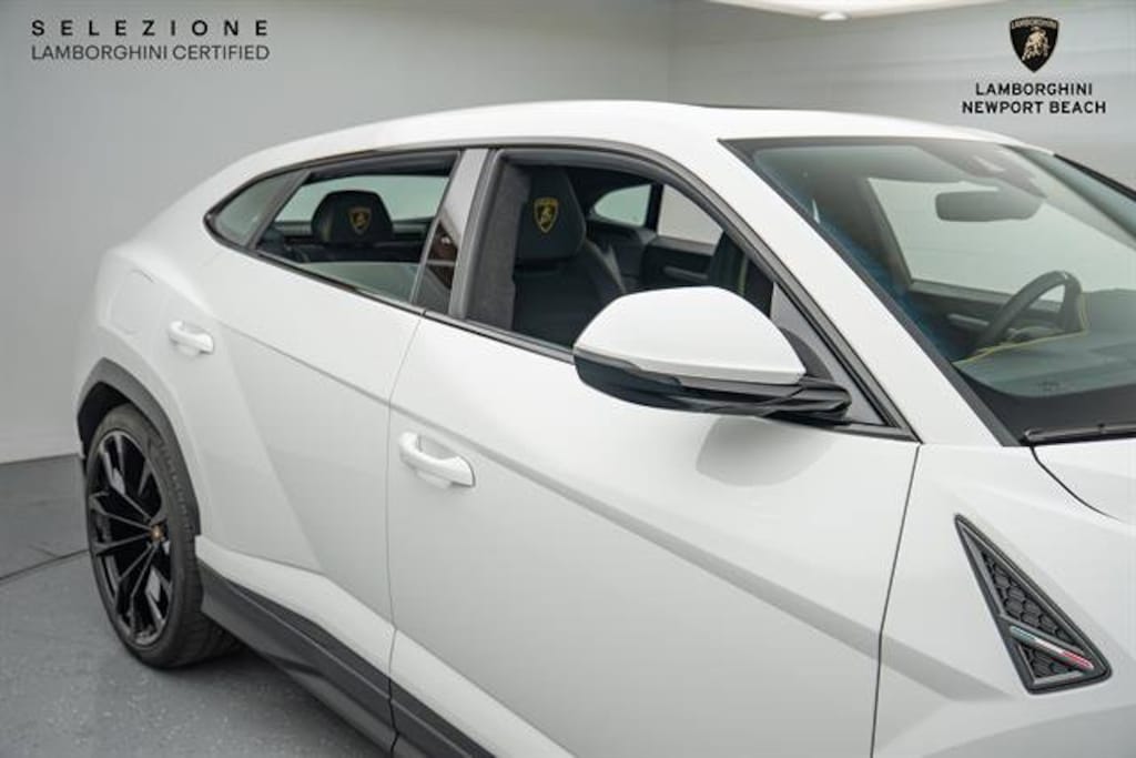 Certified 2022 Lamborghini Urus SUV