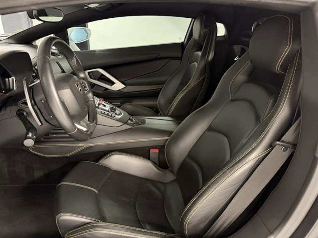 Used 2014 Lamborghini Aventador Coupe