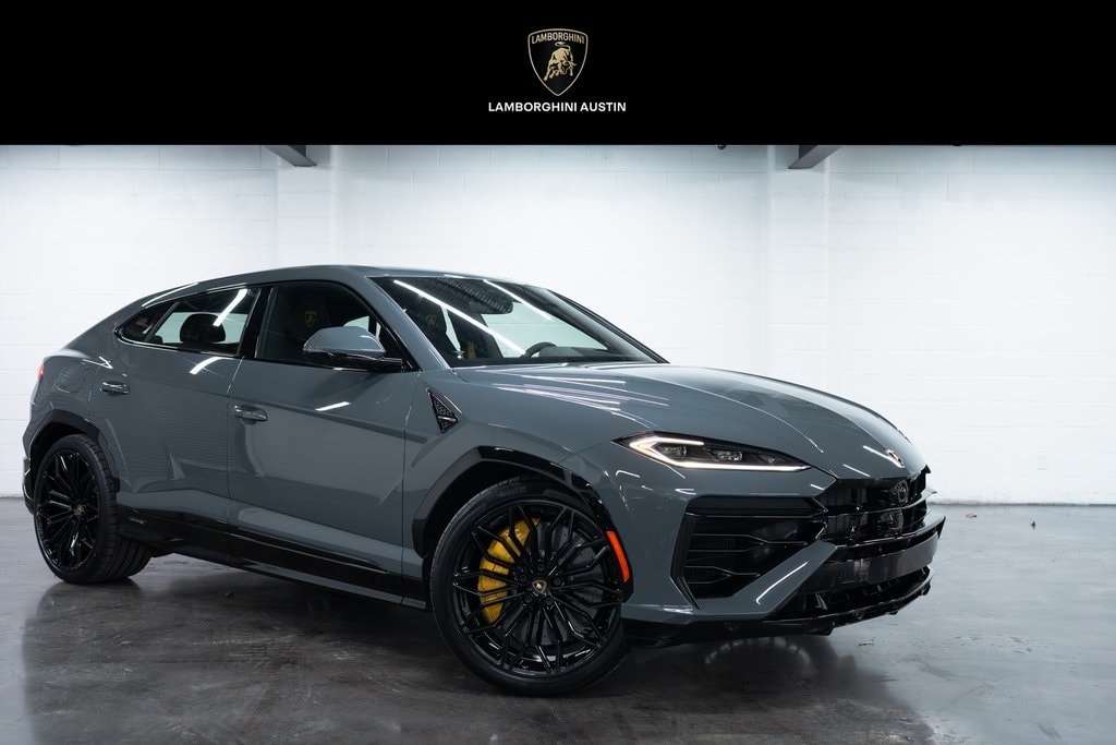 2025 Lamborghini Urus SE's photo