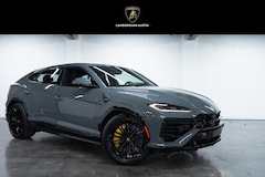 2025 Lamborghini Urus SE SUV