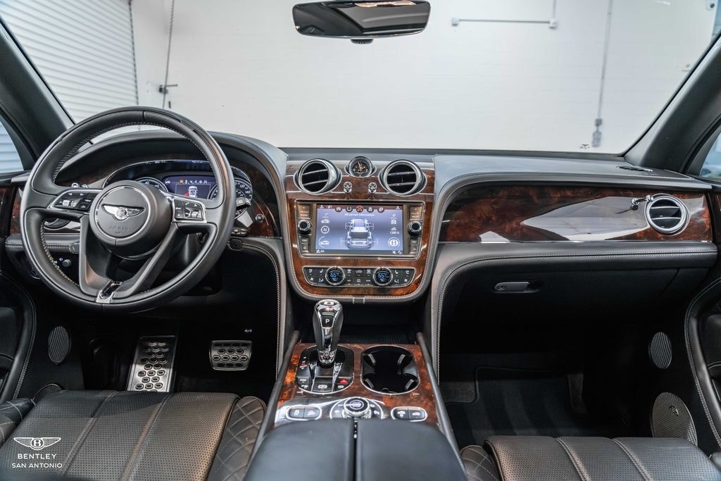 Used 2017 Bentley Bentayga W12 SUV