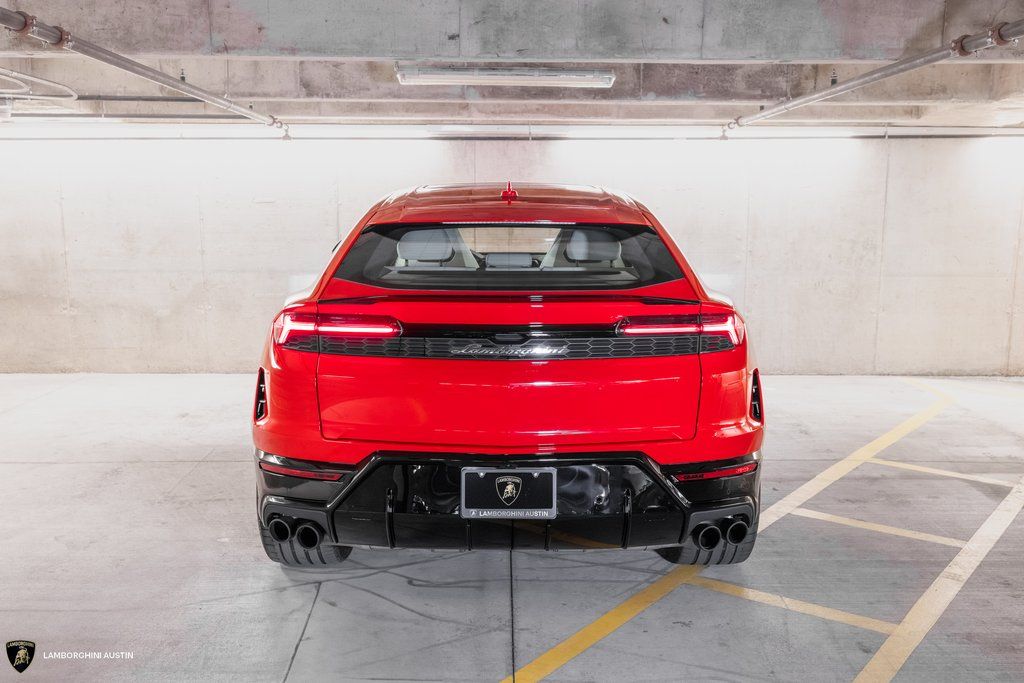 2025 Lamborghini Urus SE - Photo 10
