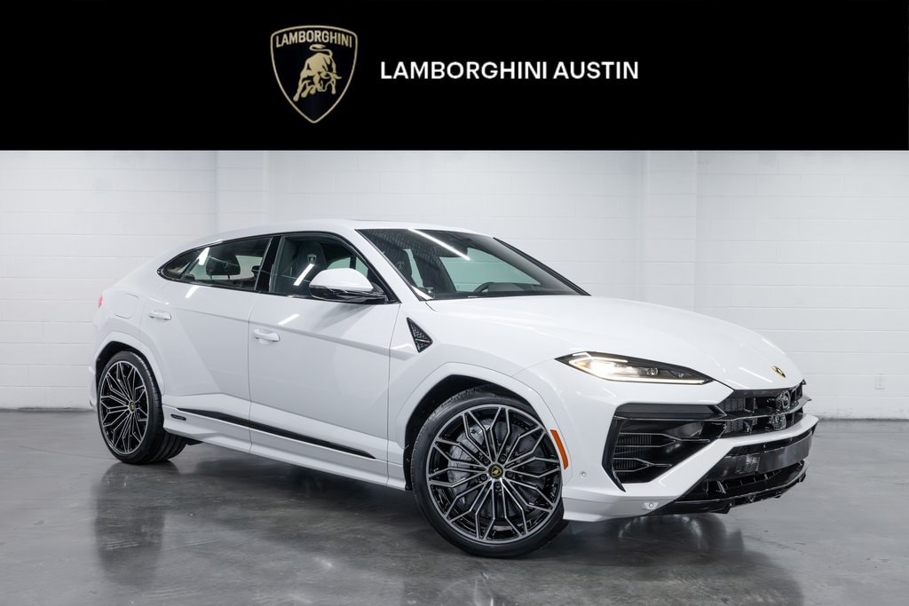 2025 Lamborghini Urus SE's photo