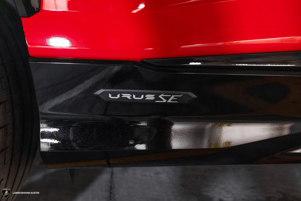 2025 Lamborghini Urus SE - Photo 16