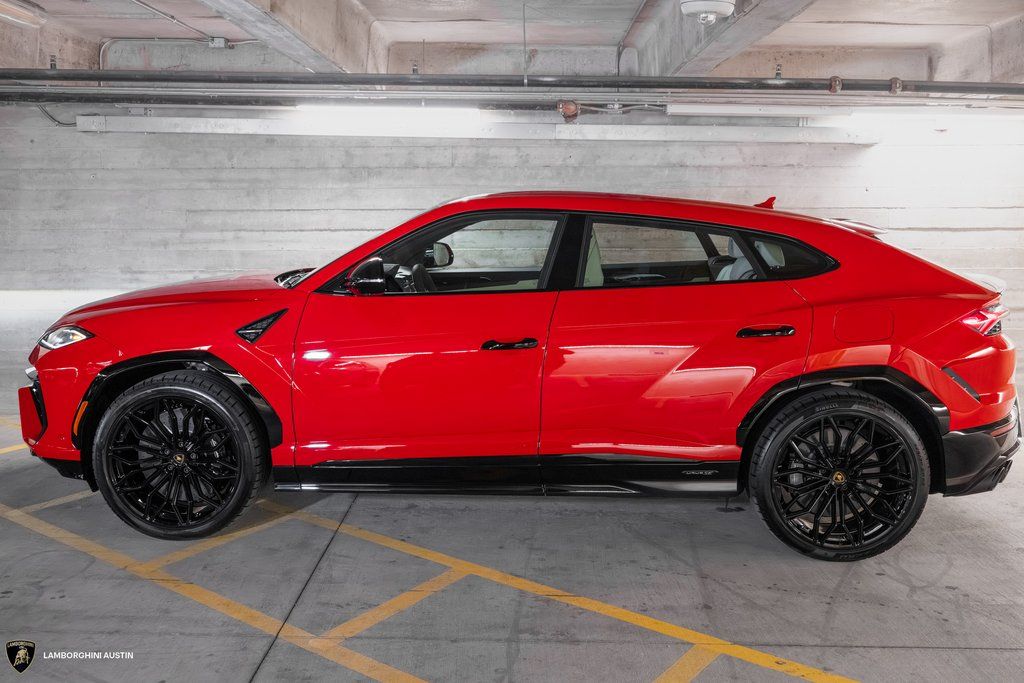 2025 Lamborghini Urus SE - Photo 6