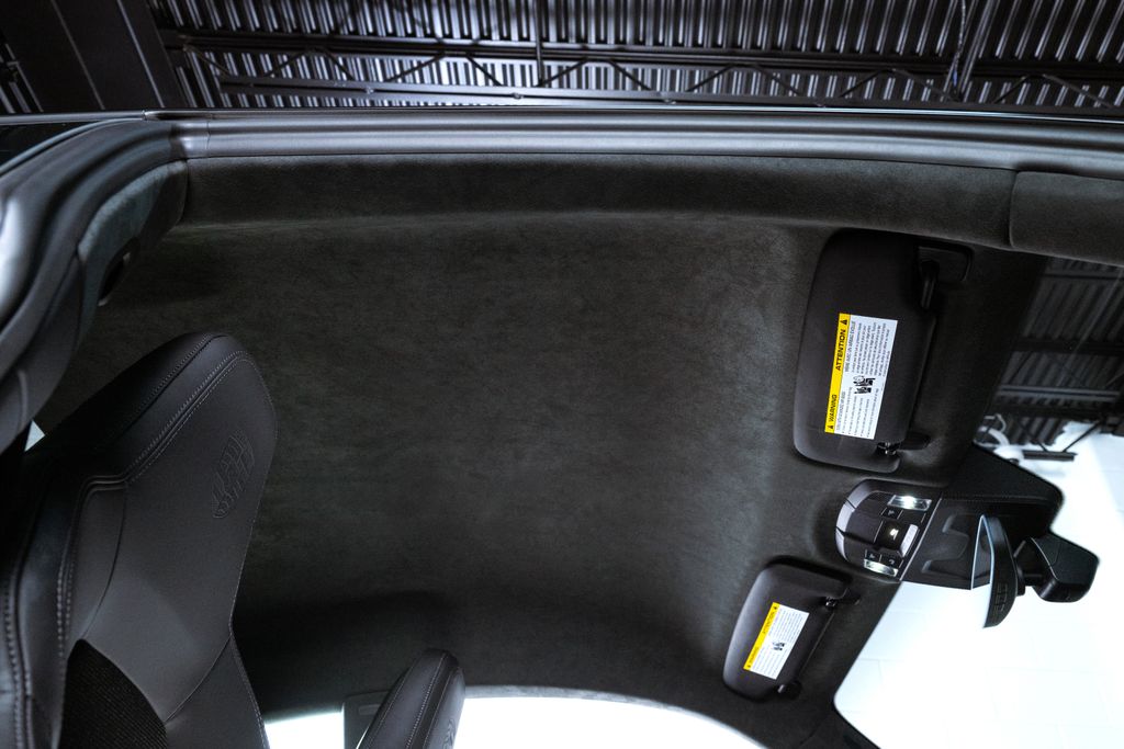2026 Porsche 911 GT3 - Photo 40