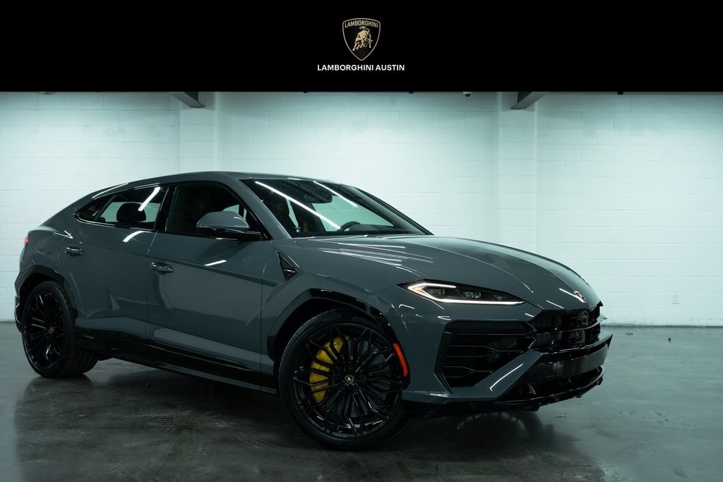 2025 Lamborghini Urus SE's photo