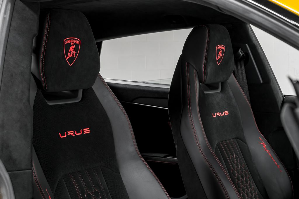 2023 Lamborghini Urus Performante - Photo 41