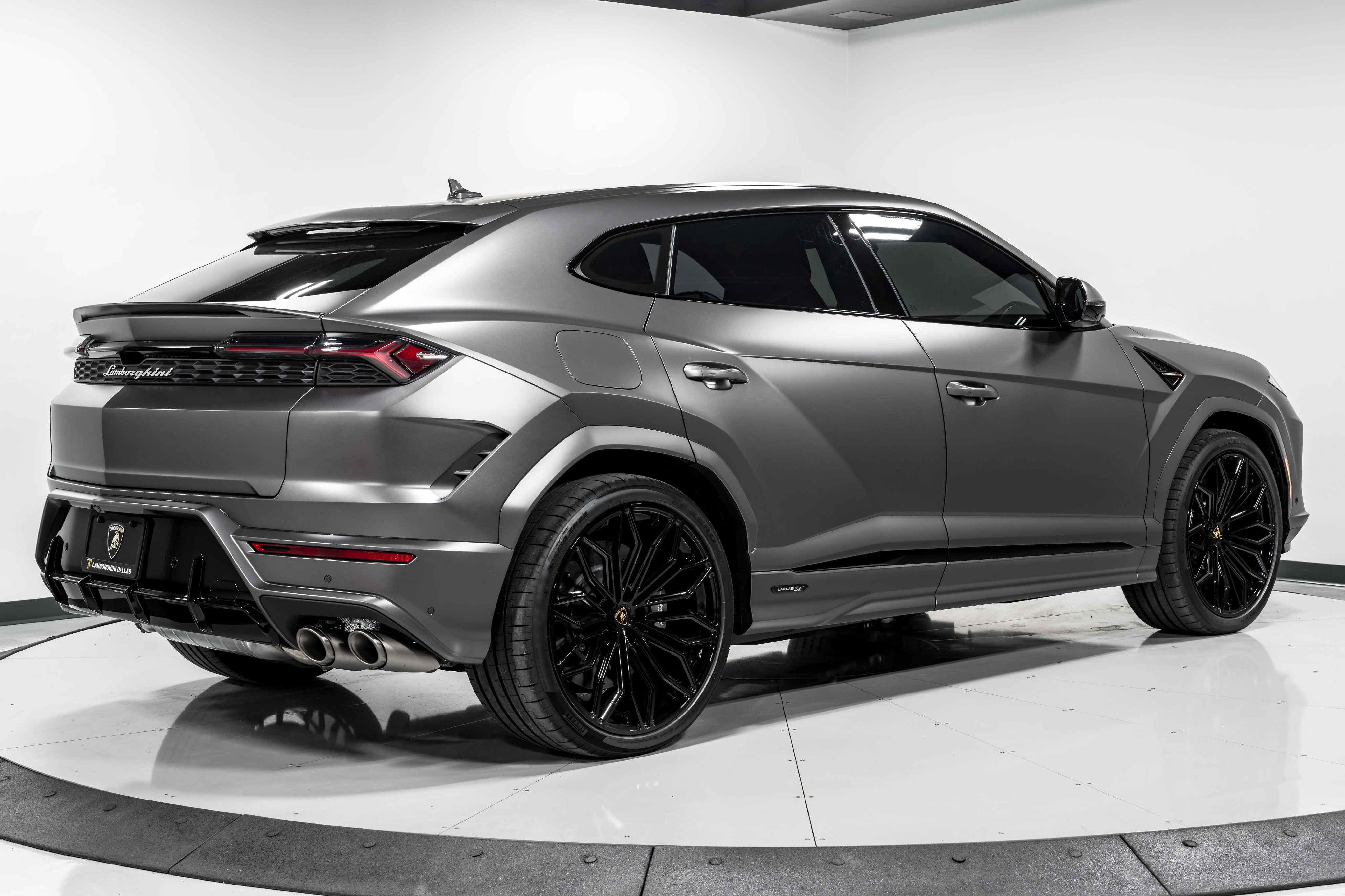 Used 2026 Lamborghini Urus SE SUV