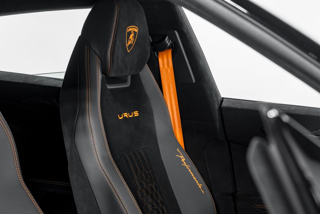 2024 Lamborghini Urus Performante - Photo 39