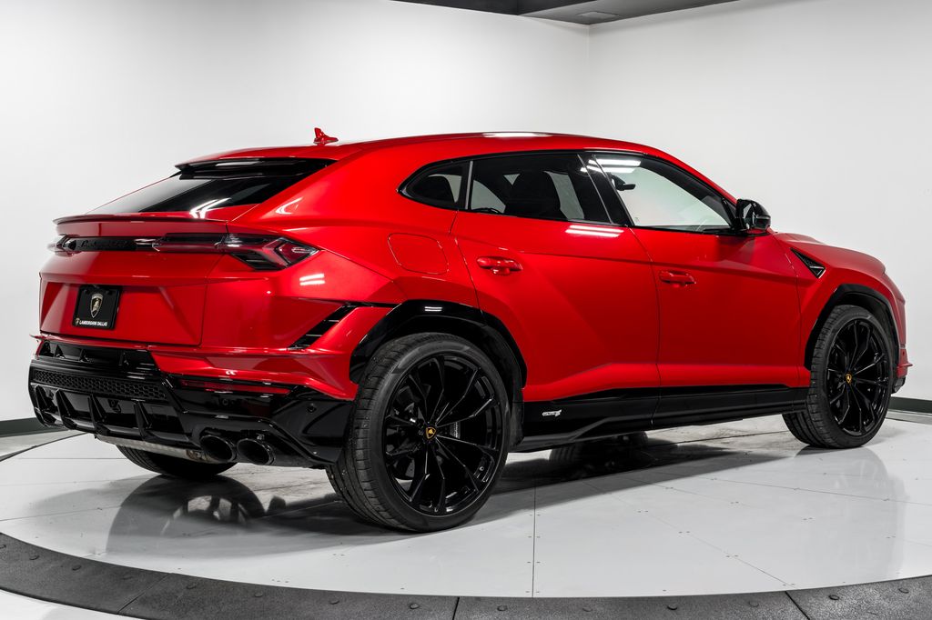 used 2023 Lamborghini Urus car, priced at $248,999