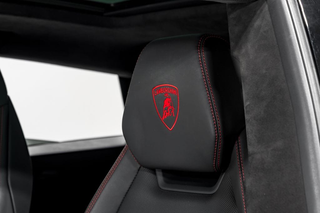 used 2023 Lamborghini Urus car, priced at $248,999