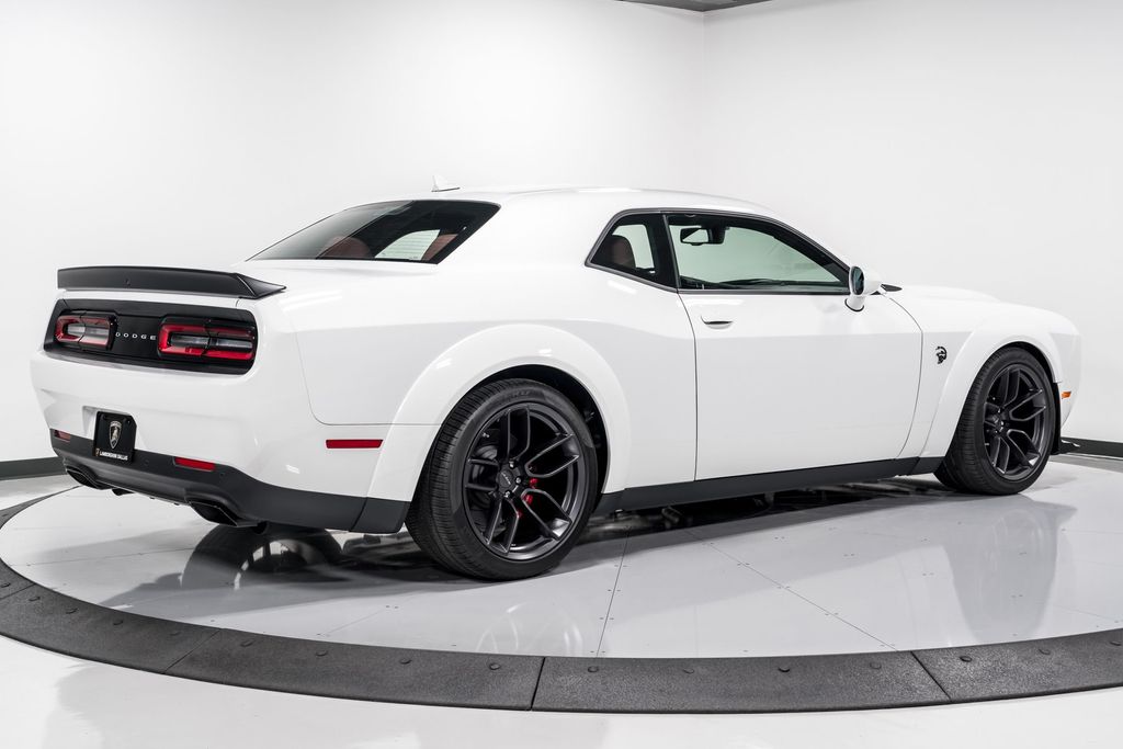 2019 Dodge Challenger SRT8 Hellcat Redeye Widebody photo 3