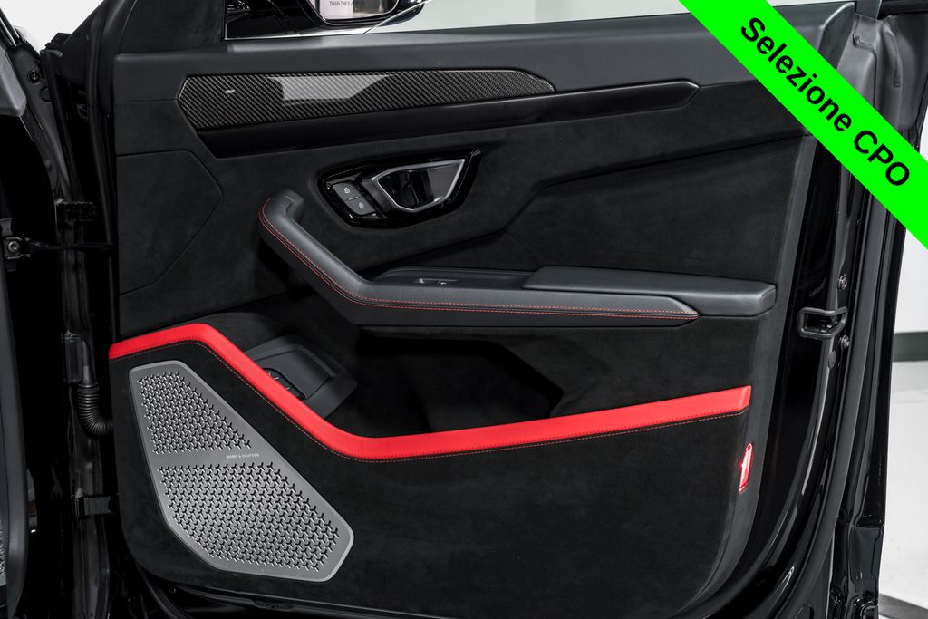 2023 Lamborghini Urus Performante - Photo 44