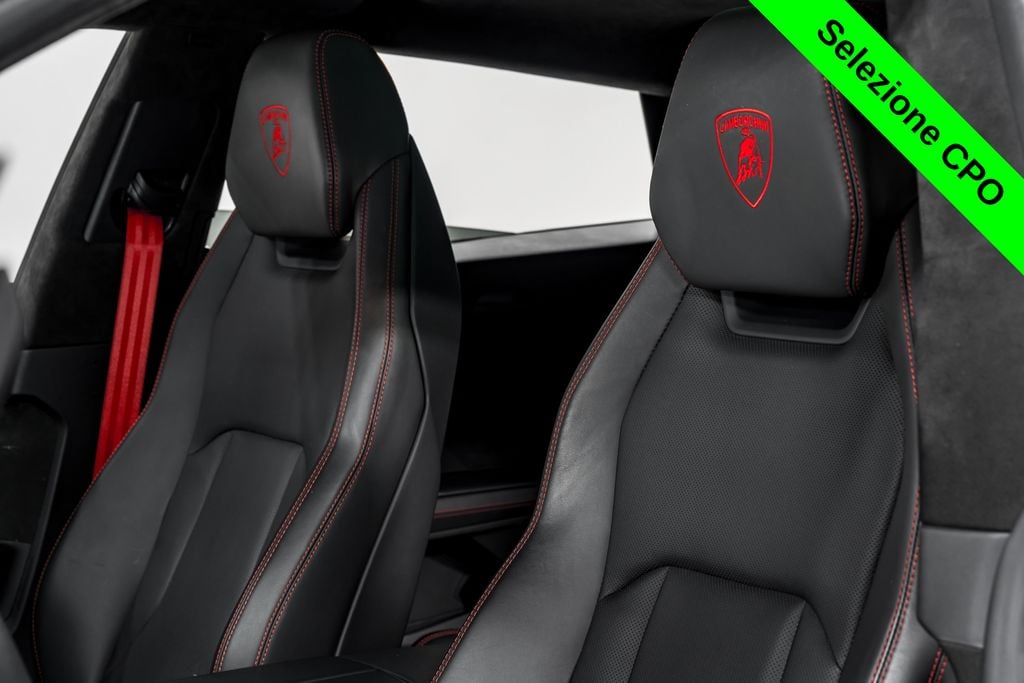 2023 Lamborghini Urus S - Photo 19