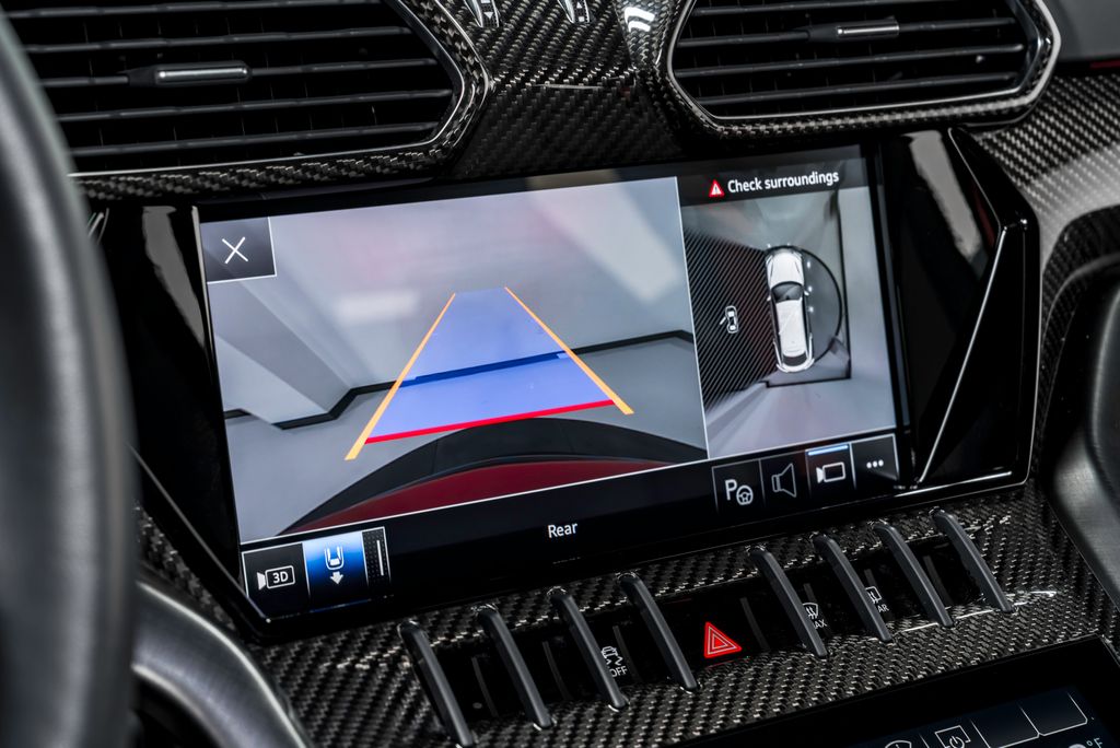 used 2023 Lamborghini Urus car, priced at $248,999