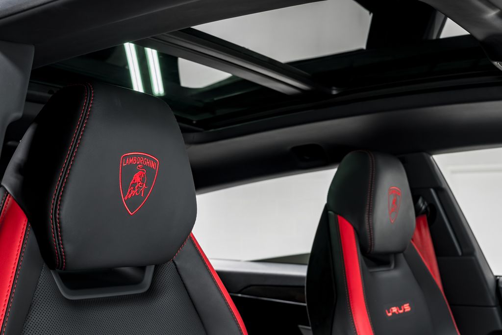 2023 Lamborghini Urus Performante - Photo 43