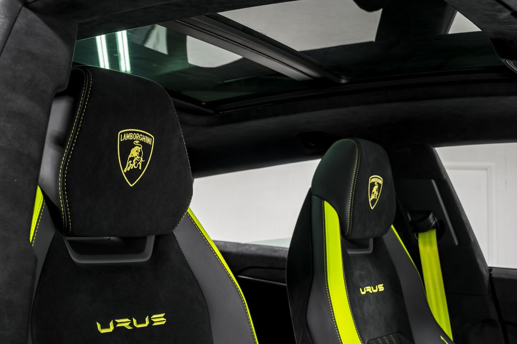2024 Lamborghini Urus Performante - Photo 43