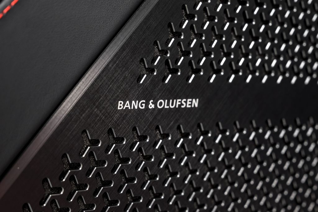 used 2023 Lamborghini Urus car, priced at $248,999